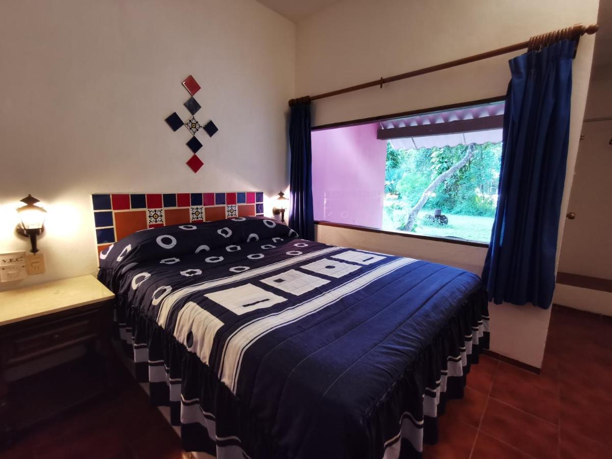 Hotel Doralba Inn Chichen Bagian luar foto
