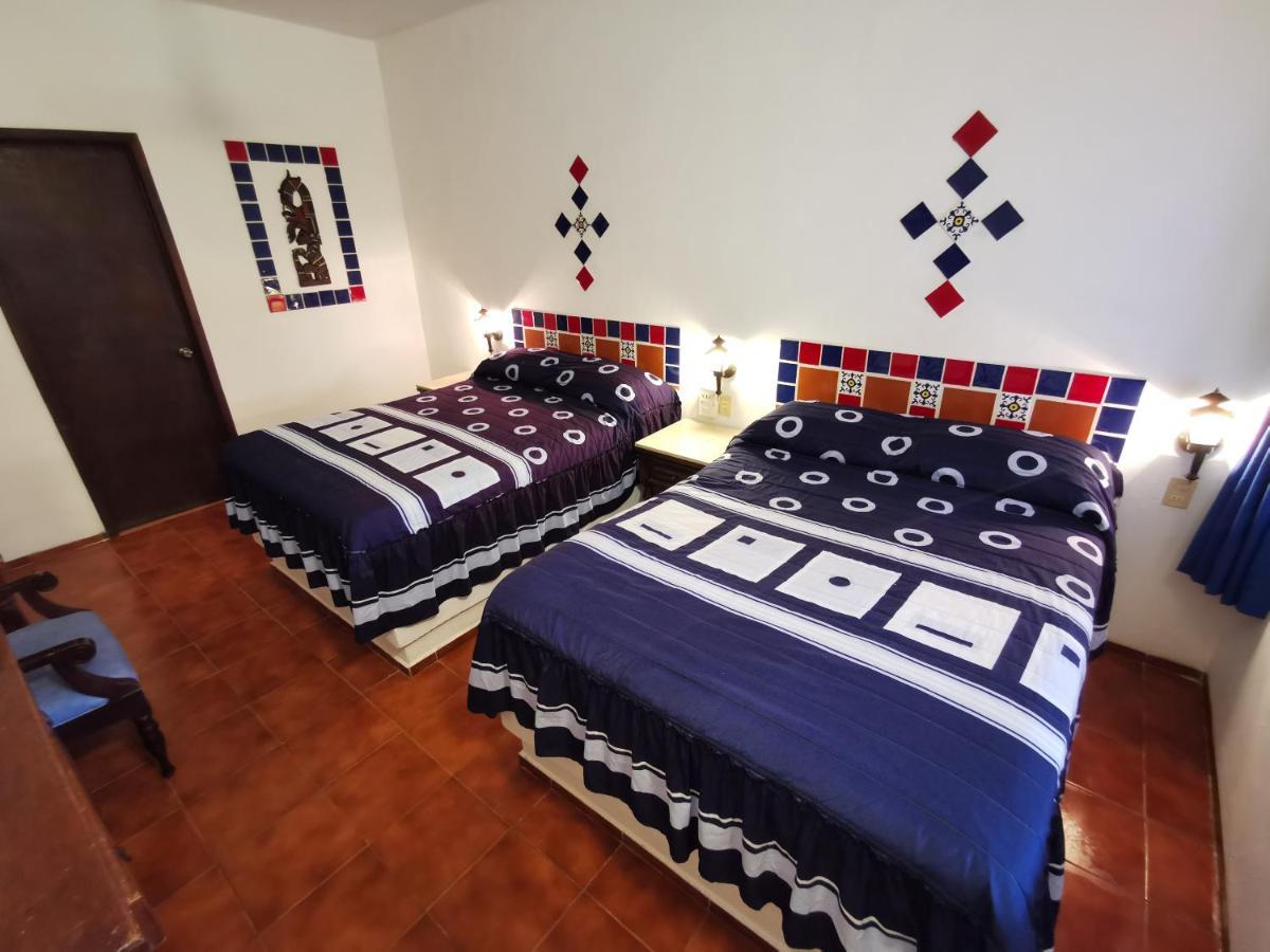 Hotel Doralba Inn Chichen Bagian luar foto