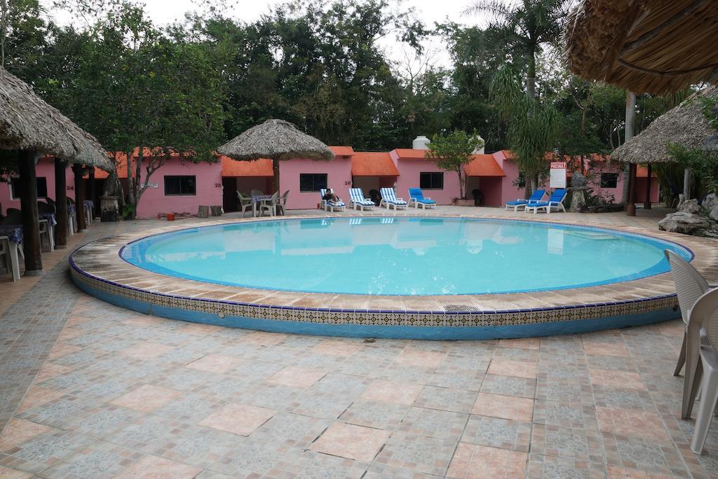 Hotel Doralba Inn Chichen Bagian luar foto