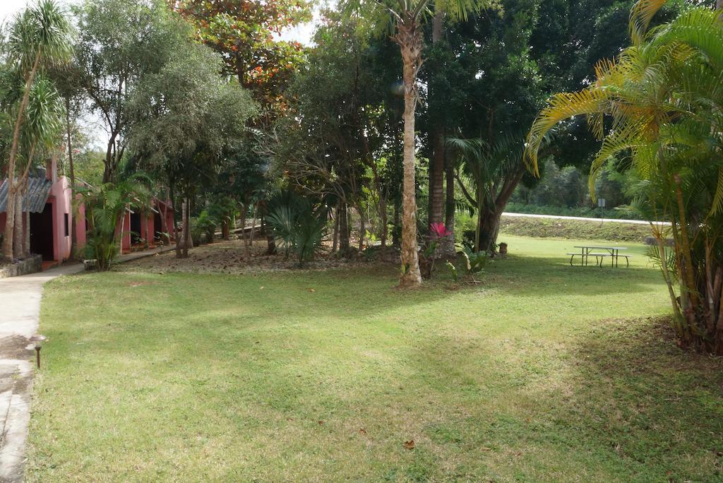 Hotel Doralba Inn Chichen Bagian luar foto